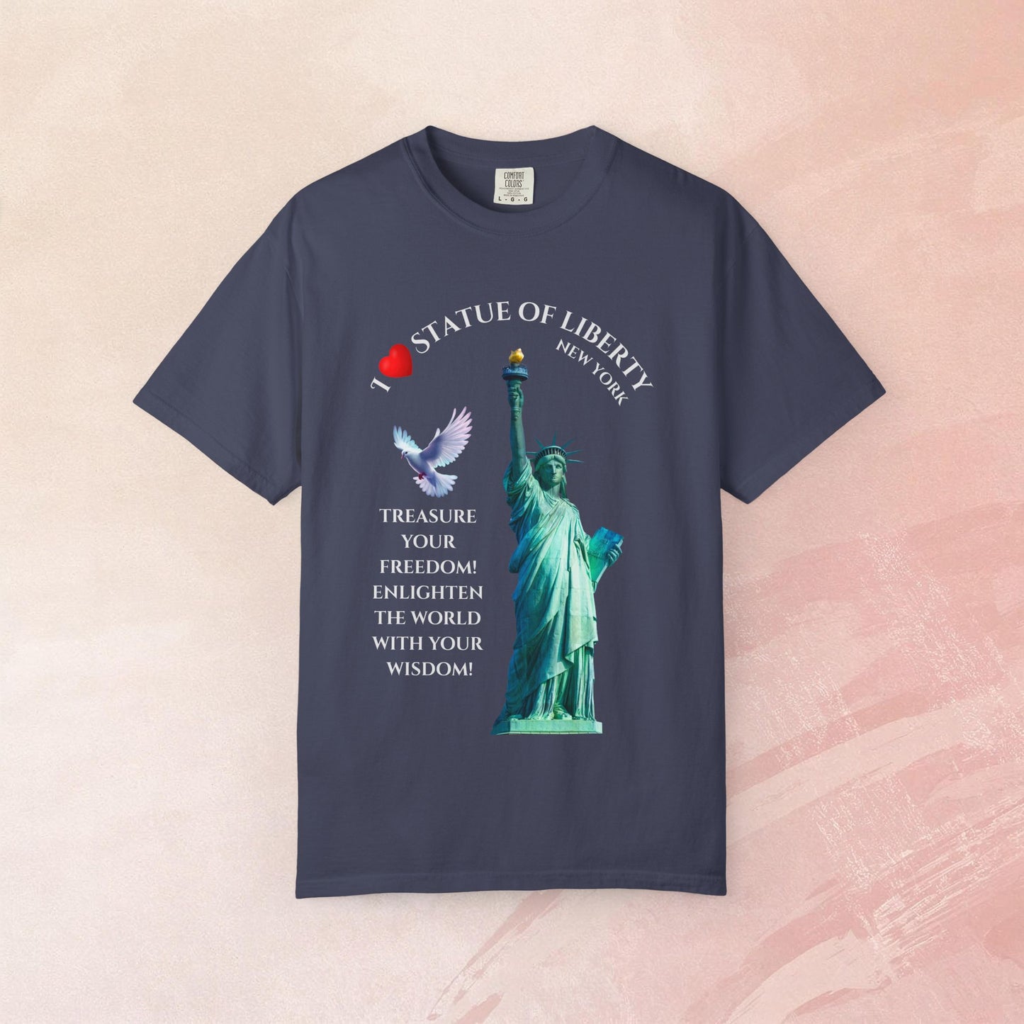 Statue of Liberty T-Shirt | New York Souvenir | Casual Wear