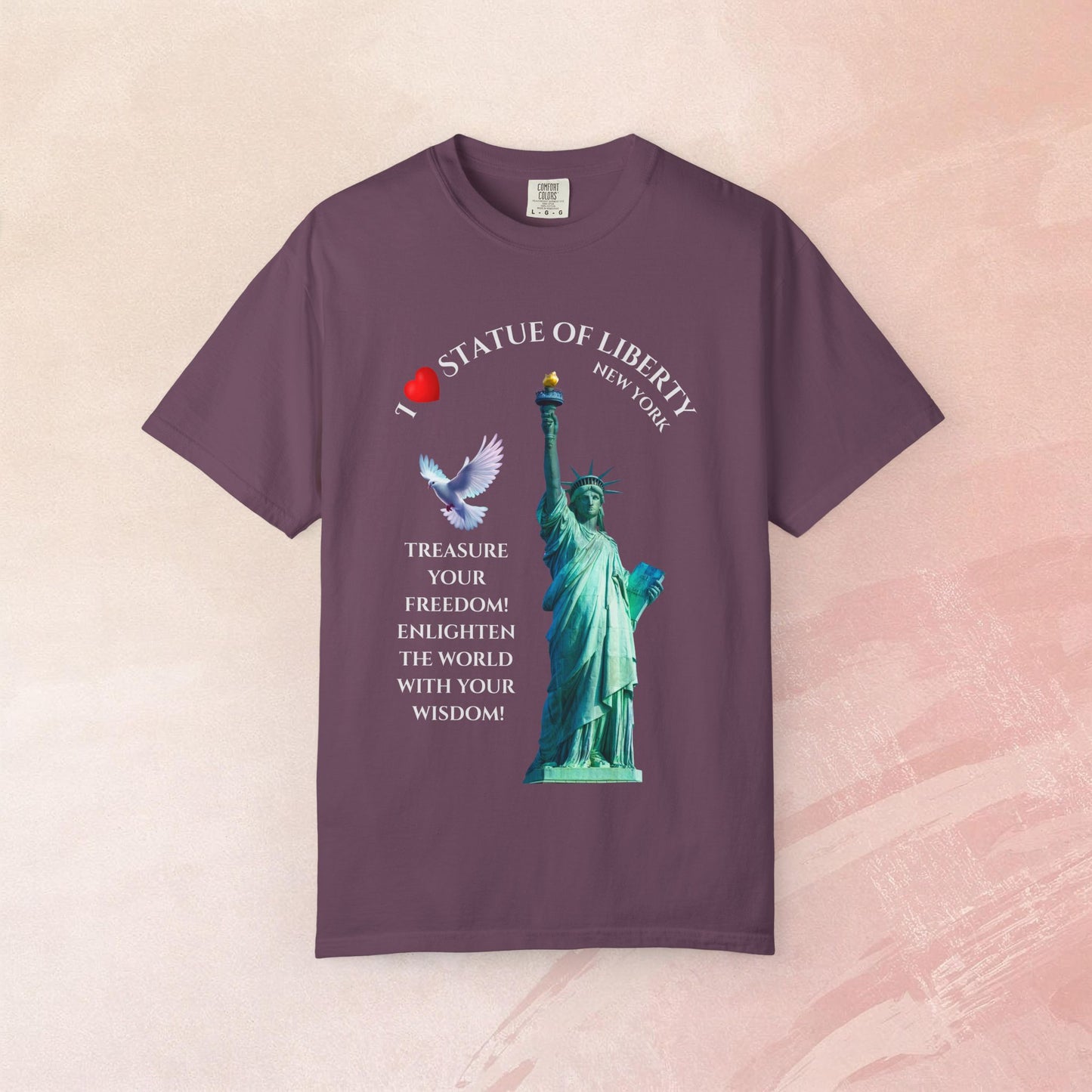 Statue of Liberty T-Shirt | New York Souvenir | Casual Wear