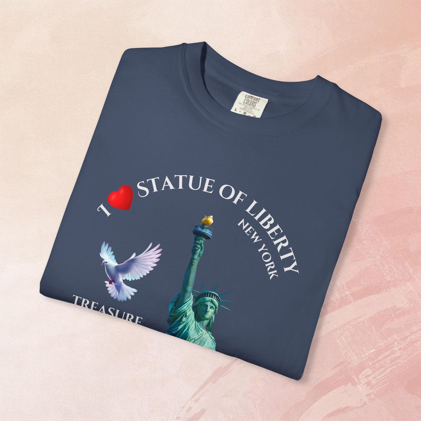 Statue of Liberty T-Shirt | New York Souvenir | Casual Wear