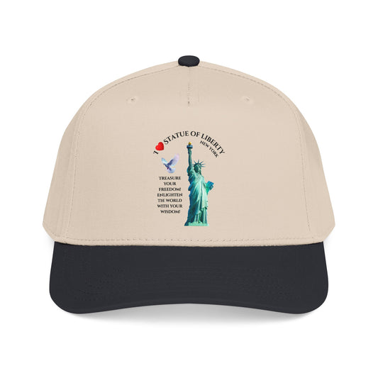 Statue of Liberty Baseball Cap — Patriotic Freedom Design