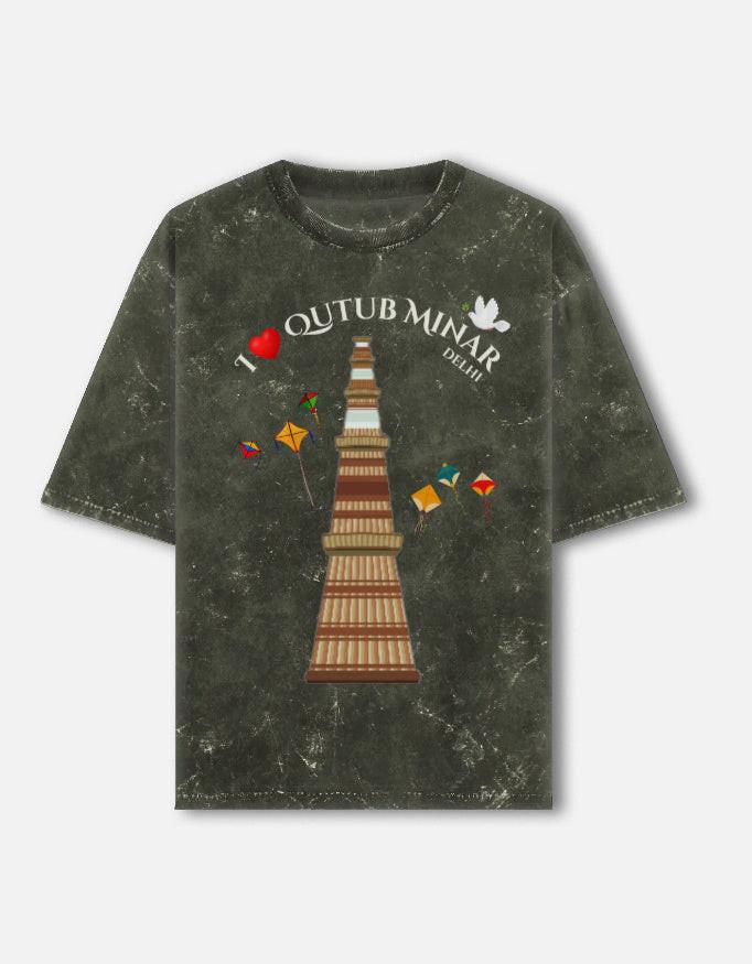 Acid Washed Unisex Oversized Tee - Vintage Style Featuring Qutub Minar